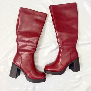 NWOB Chunky Cherry Burgundy Red Platform Faux Leather Knee High Boots US 7